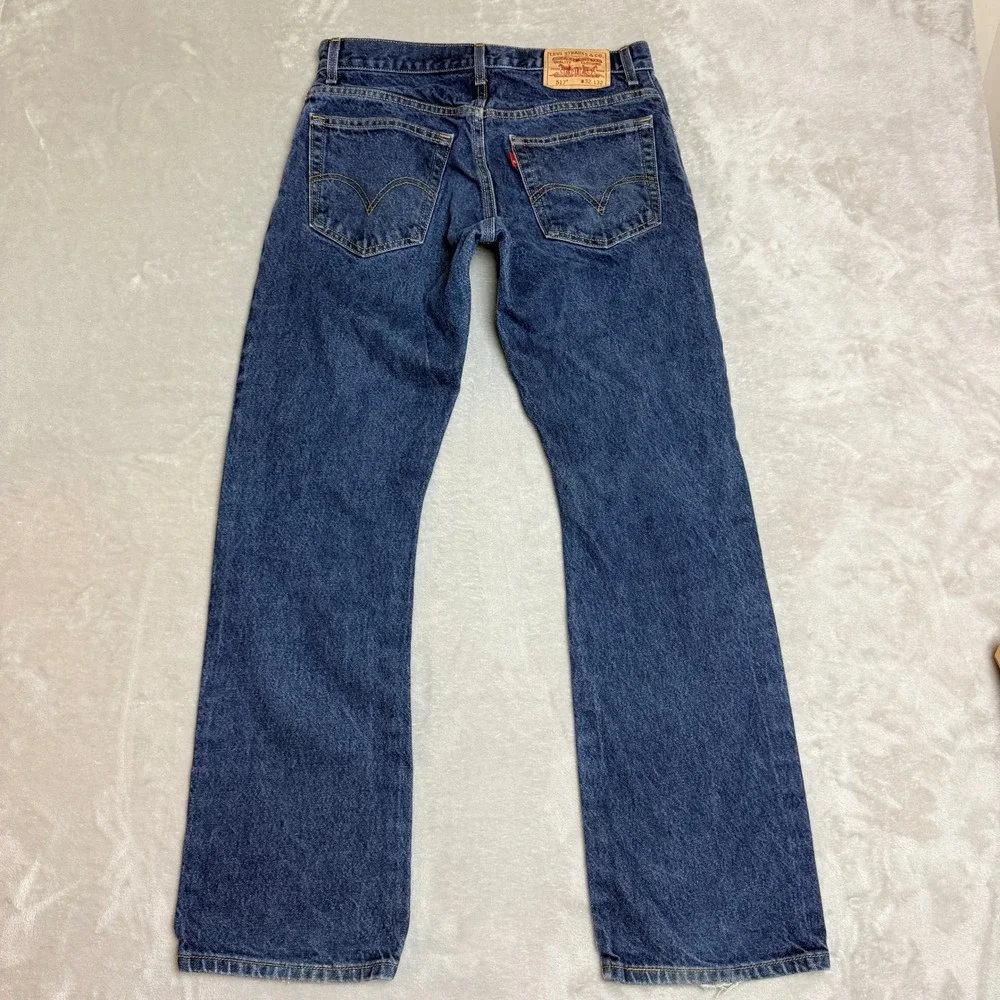 Levis pre owned